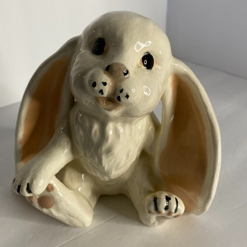 Easter Bunny Rabbit Floppy Ears Vintage Figurine ***READ***
